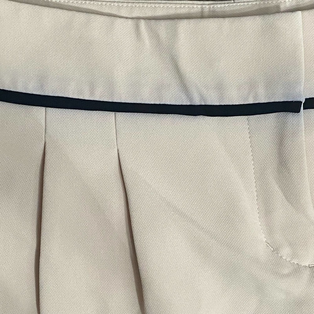 Express Tan Cream Beige Dress Shorts Size 0 - Picture 7 of 8